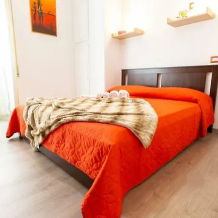 Homyhost I Orange Apt 4 Sleeps Great Connections! Lejlighed Rom